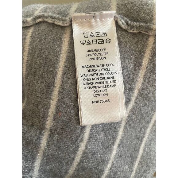 Tahari Women’s Striped 3/4 Sleeve Roll Up Sleeve Sweater Crew Neck | Size L - Picture 10 of 10